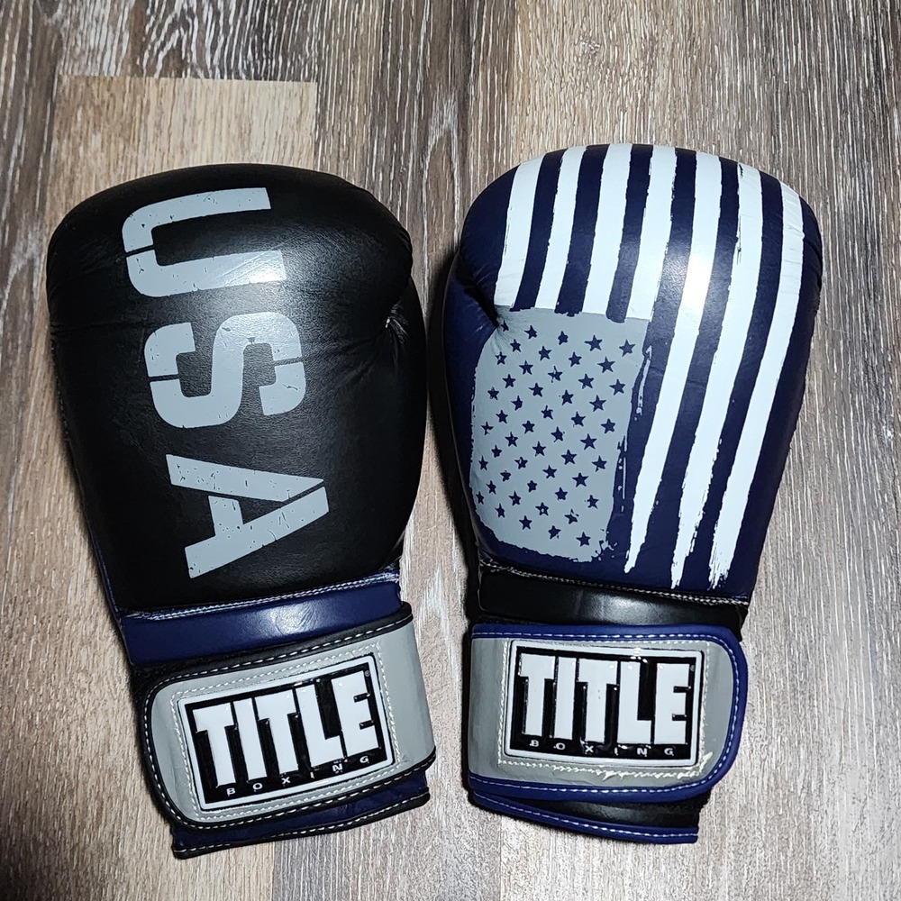 TITLE Boxing Liberty Bag Gloves XL Blue Black Flag USA Kickboxing Training Punch